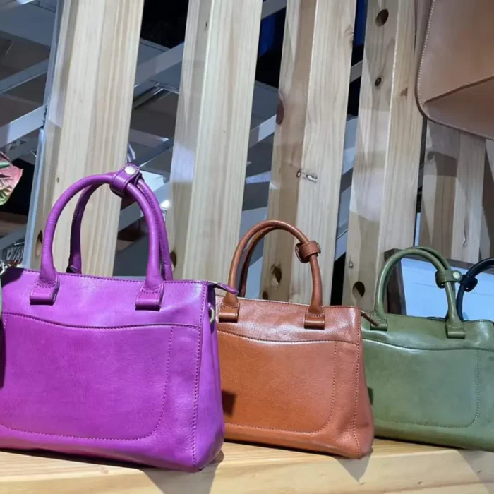 Handmade Vegetable Tanned Leather Shoulder & Crossbody Bag – Multi-Compartment, Stylish & Practical