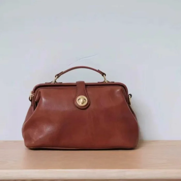 Handcrafted vegetable-tanned leather doctor bag in Dark Brown