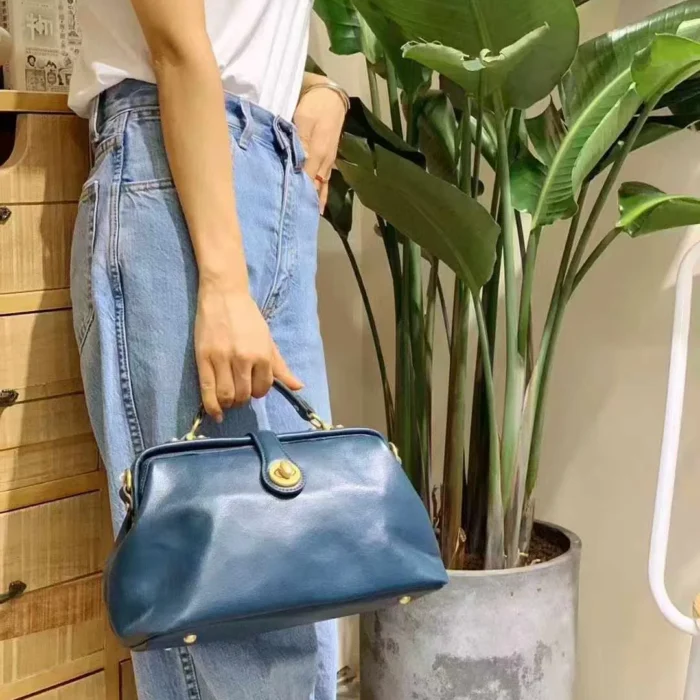Handcrafted vegetable-tanned leather doctor bag in Blue