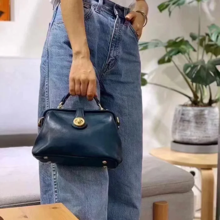 Handcrafted vegetable-tanned leather doctor bag in Blue