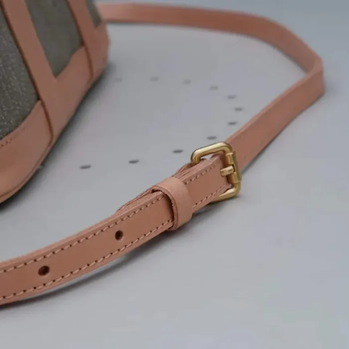 SYMONHO Multi-Bag adjustable vegetable-tanned leather strap, demonstrating versatile shoulder and crossbody carry options.